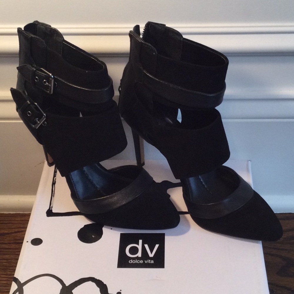 DV Dolce Vita | Oleander Black Suede